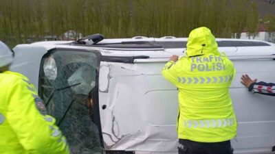 Van’ın Muradiye ilçesinde kontrolden çıkan otomobilin takla atması sonucu 1