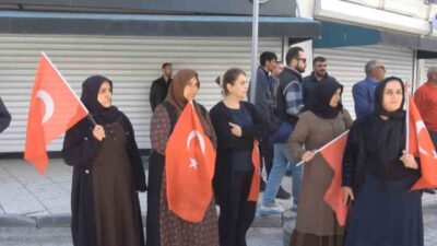 Van’da çocukları terör örgütü tarafından dağa kaçırılan ailelerin DEM Parti