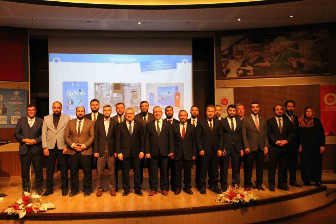 Erzurum’da 2026 yılı vekaletle kurban tanıtım toplantısı gerçekleştirildi. İl Müftülüğü