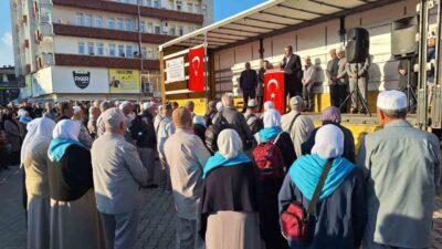Samsun’un Vezirköprü ilçesinde 80 hacı adayı için müftülük tarafından uğurlama