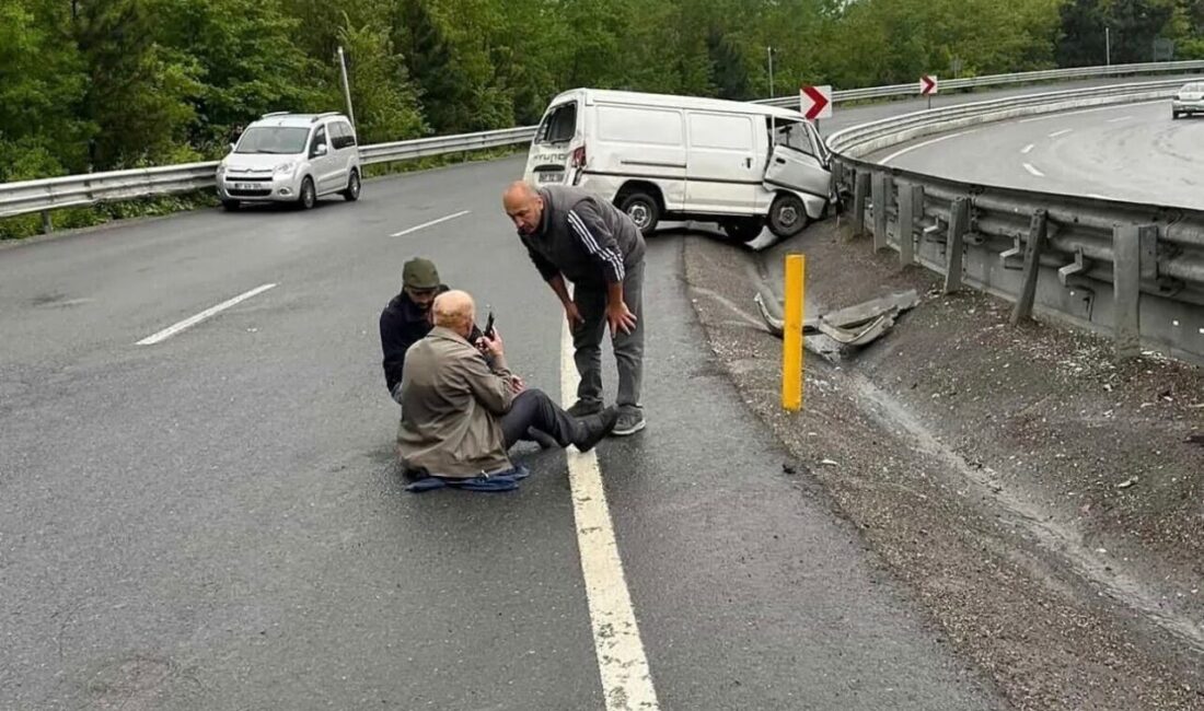 Zonguldak-Kdz. Ereğli kara yolunda etkili olan yağış kazayı beraberinde getirdi.