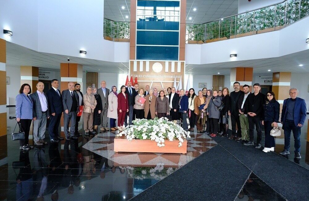 Sivas’ın kültürel ve akademik hayatına önemli katkılar sunan yazar Müjgan