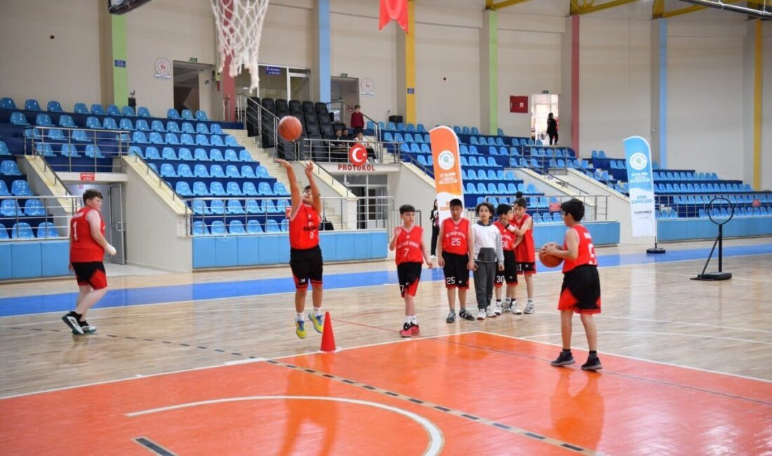 Yeşilyurt Belediyesi Gençlik ve Spor Hizmetleri Müdürlüğü tarafından, gençlerin sportif