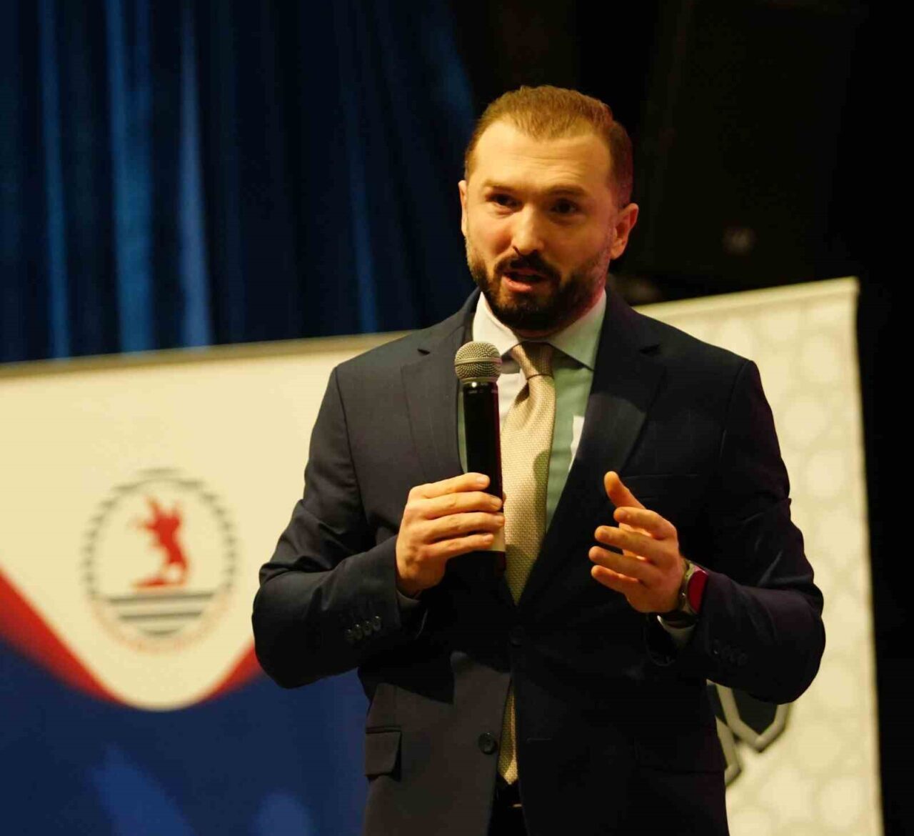 Yükseköğretim Kurulu (YÖK) Genel Sekreteri Batıkan Aksoy, Orta Doğu Teknik