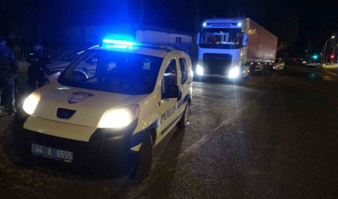 Malatya’da yol kenarında kanlar içerisinde bulunan bir şahıs kaldırıldığı hastanede