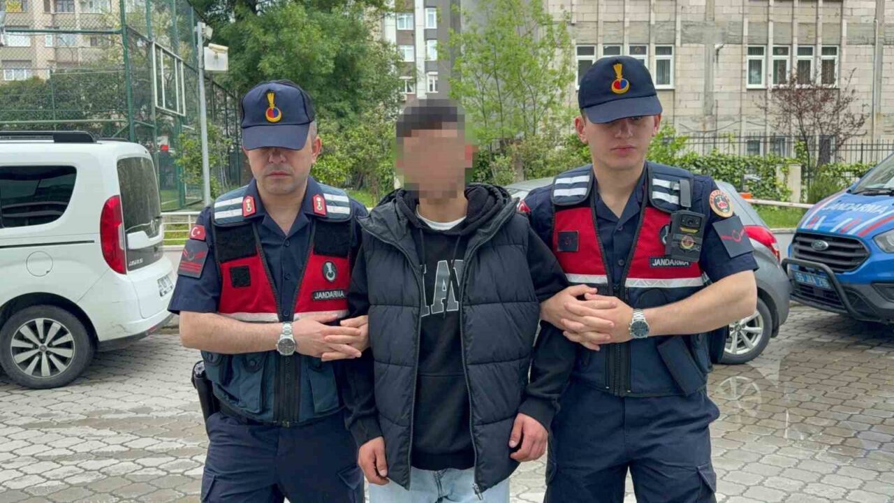 Samsun’un Atakum ilçesinde yolda önü kesilerek darp edilen şahıs ağır