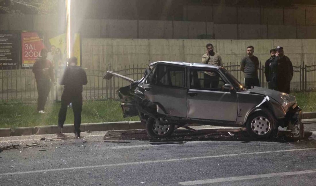 Yozgat’ta 4 otomobilin karıştığı zincirleme trafik kazasında 1’i ağır 7