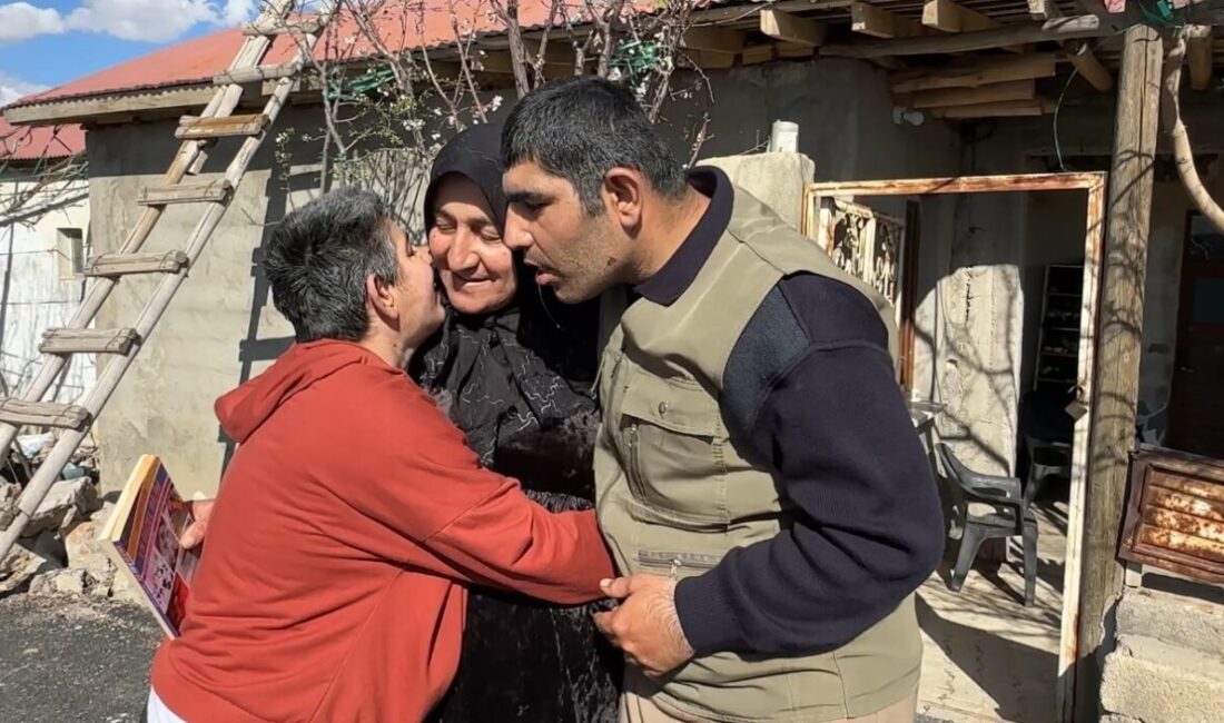 Hakkari’nin Yüksekova ilçesinde yaşayan 55 yaşındaki Naciye Erekli, doğuştan zihinsel