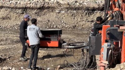 Hakkari’nin Yüksekova ilçesinde deprem riski nedeniyle 3 yıl önce boşaltılarak