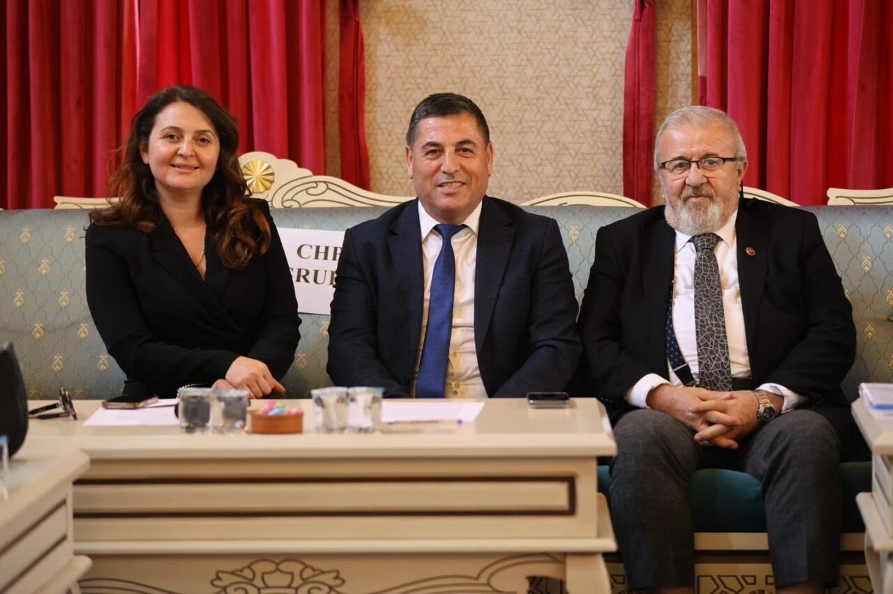 Yunusemre Belediye Meclisi’nin Mayıs ayı toplantısında 33 gündem maddesi görüşülerek