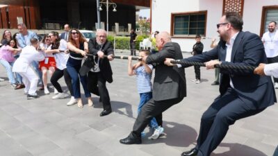Yunusemre Belediyesi ve Yunusemre Belediyespor tarafından düzenlenen 19 Mayıs Gençlik