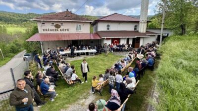 Karabük’ün Ovacık ilçesine bağlı Ekincik köyünde yüzlerce yıllık bayram geleneği