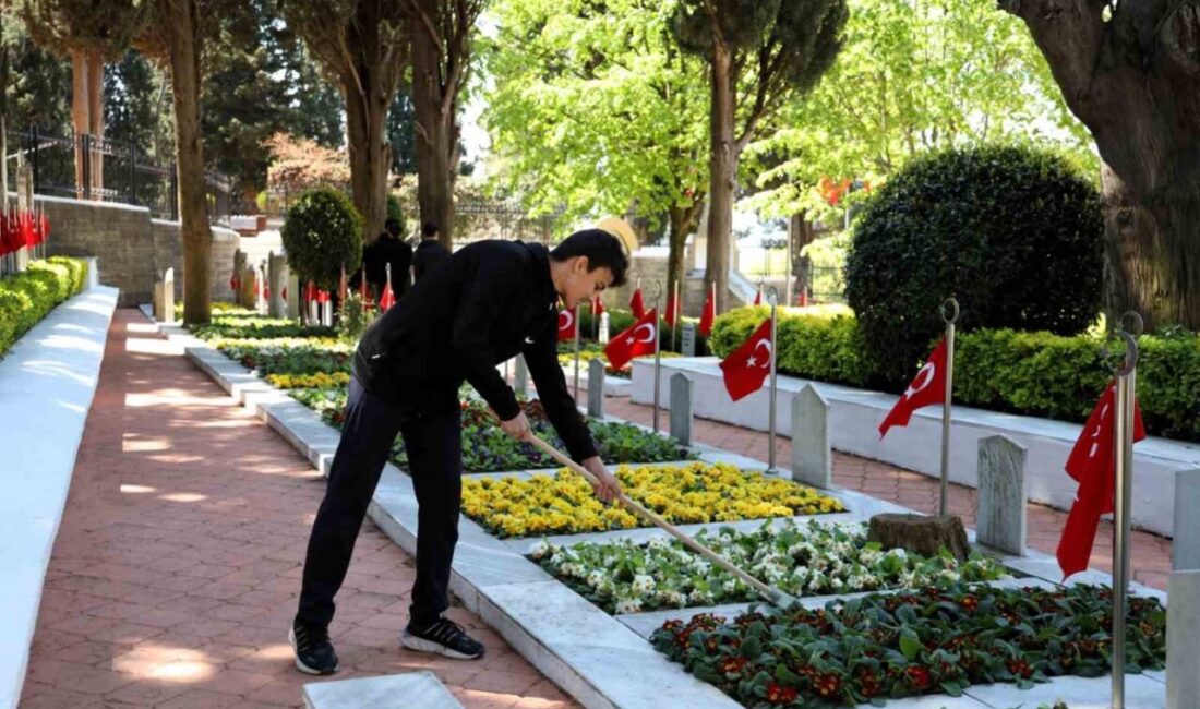 İzmit’te öğrenciler, Türk tarihinin en büyük zaferlerinden biri olarak kayıtlara
