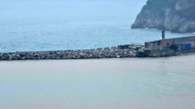 Zonguldak Limanı, düşen hava sıcaklıkları ve yağışla birlikte Asma ve