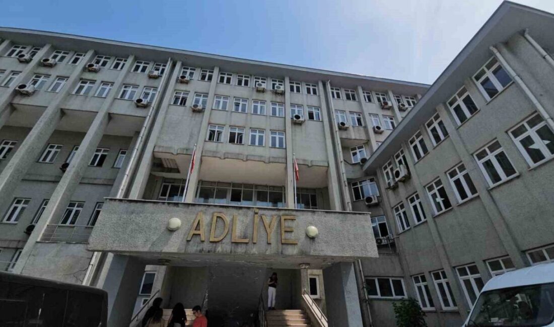 Zonguldak’ın Gökçebey ilçesinde araç park etme ve yüksek sesle müzik