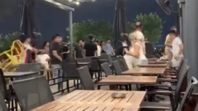 Adana’da Rönesans Holding’e bağlı Optimum Alışveriş Merkezi’nde iki grup arasında