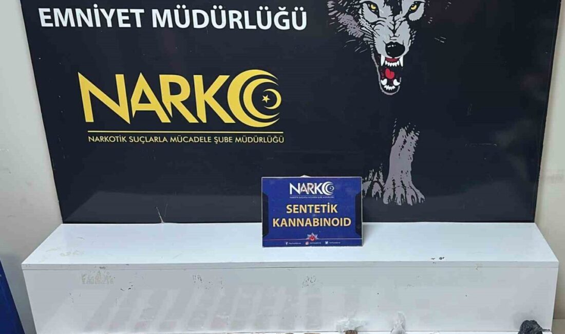 Adana’da narkotik polisinin uyuşturucu madde ticaretine yönelik düzenlediği operasyonda gözaltına