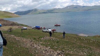 Ağrı’nın Taşlıçay ilçesindeki Balıkgölü’nde kaybolan Özcan Artan’ı bulmak için AFAD