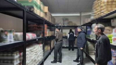 Ağrı’da öğrenci yurtları ve pansiyonlarda gıda güvenliği denetimleri sürdürülüyor. Ağrı
