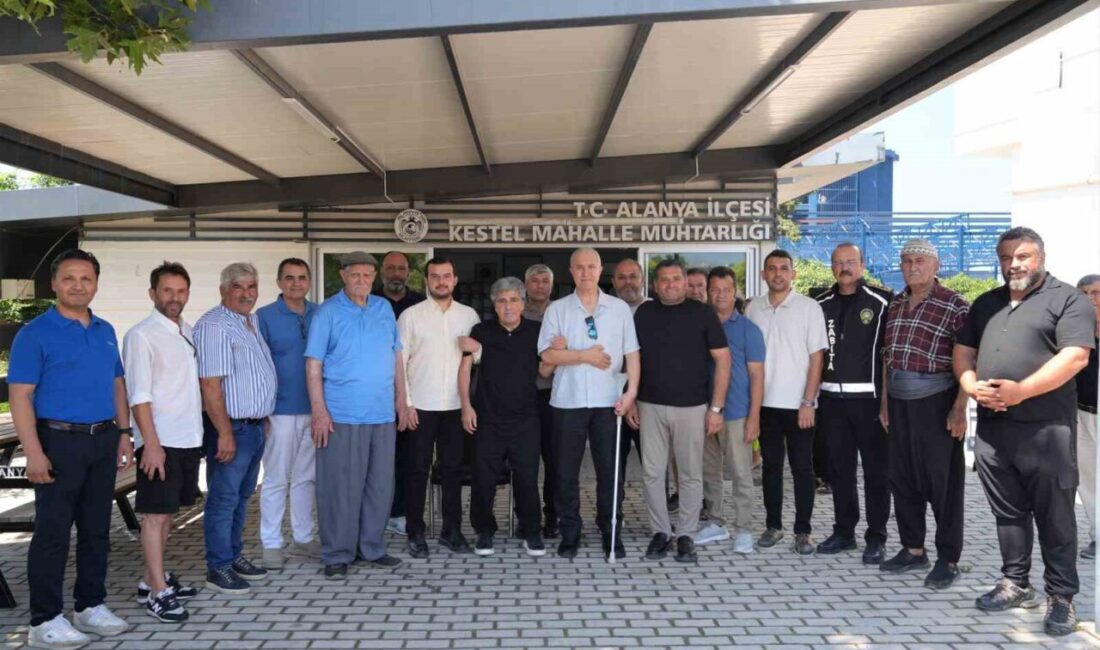Alanya Belediye Başkanı Osman Tarık Özçelik, Kestel Mahalle Muhtarlığında mahalle