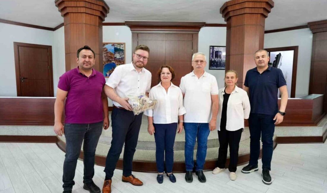 Almanya’nın Laubach kenti Belediye Meclis Üyesi Johannes Rövenich ile Laubach-Didim