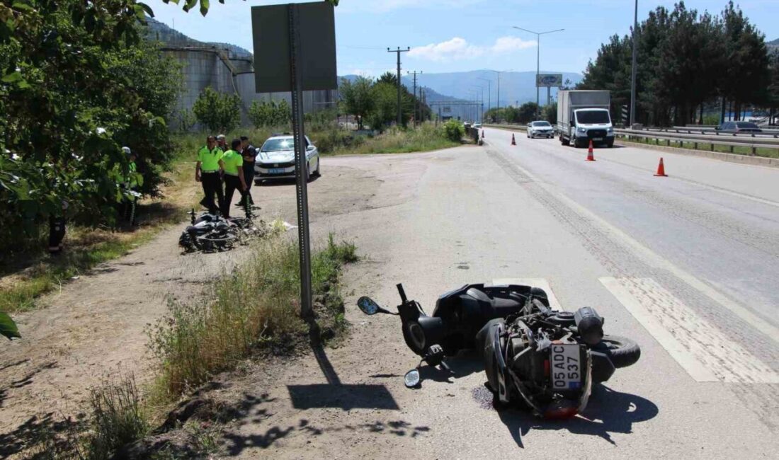 Amasya’da iki motosikletin çarpıştığı kazada 2 sürücü yaralandı. Edinilen bilgiye