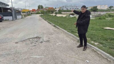 Eskişehir’de ana arterle kesişiminde sürekli kazaların olduğu Laleli Sokak için