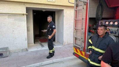 Eskişehir’de bir apartmanın girişinde çıkan yangında dumandan etkilenen 2 kişi
