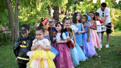 Manisa Büyükşehir Belediyesi, çevre bilincini artırmak ve geri dönüşüm kültürünü
