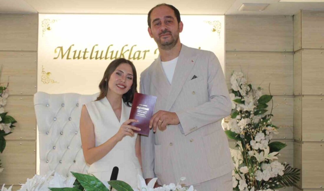 Aydın’ın Efeler ilçesinde evlilik tarihlerinin özel ve akılda kalıcı olmasını