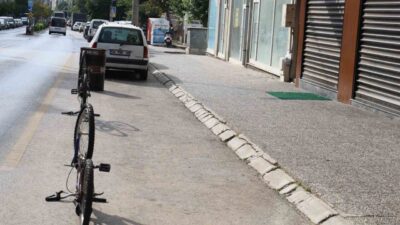 Araç yoğunluğunun her geçen gün arttığı Aydın’da yaşanan trafik ve