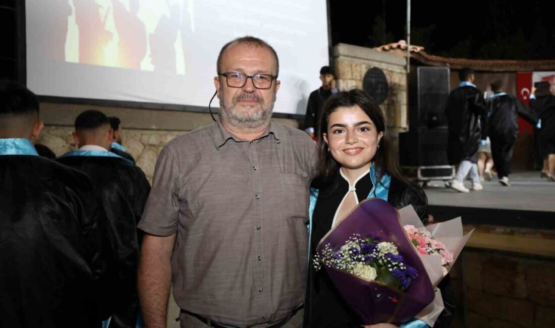 Akdeniz Üniversitesi Teknik Bilimler Meslek Yüksekokulu Mezuniyet Töreni Olbia Açık