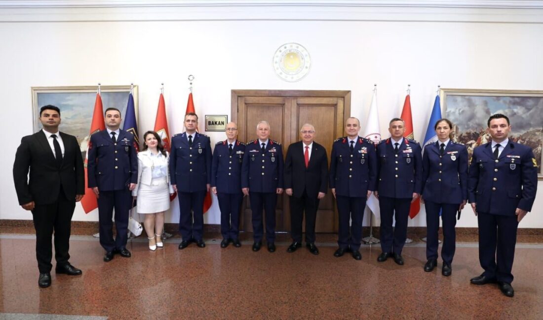 Milli Savunma Bakanı Yaşar Güler, Hava Kuvvetleri Komutanlığının kuruluşunun 115’inci