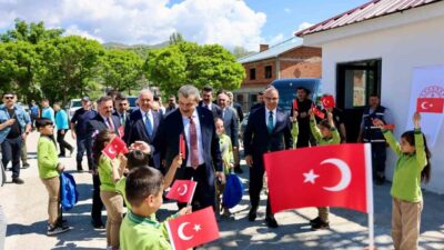 Giresun’un Çamoluk ilçesinde hayırsever iş insanı Ahmet Ertuğrul tarafından yaptırılan