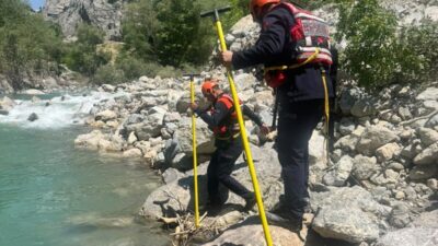 Kahramanmaraş’ta balık tuttuğu sırada dengesini kaybederek Ceyhan Nehri’ne düşen Sekman