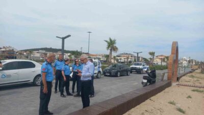 Balıkesir Büyükşehir Belediyesi zabıta ekipleri, Ayvalık Sarımsaklı Plajı sorumluluk alanlarındaki