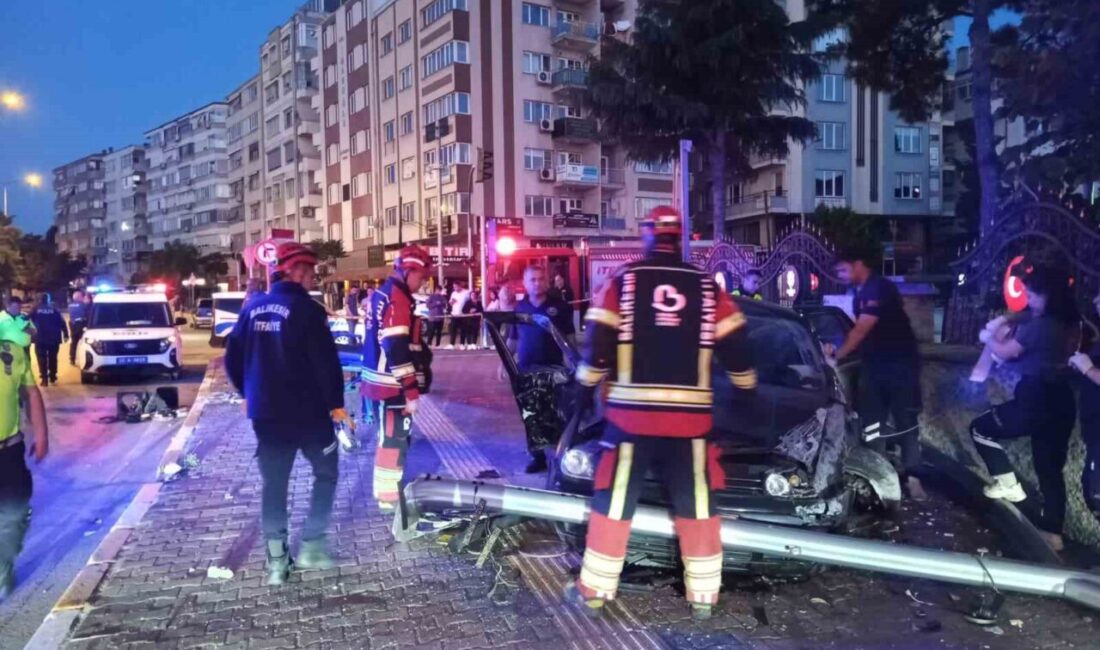 Balıkesir’de istinat duvarına çarpan otomobilin sürücüsü ölürken, yanında yolcu olarak