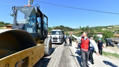 Balıkesir Büyükşehir Belediye Başkanı Ahmet Akın, Susurluk-Ömerköy arasındaki 2 bin