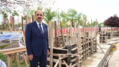 Konya Büyükşehir Belediyesi, İstanbul Yolu üzeri Yazır Tramvay Durağı ile