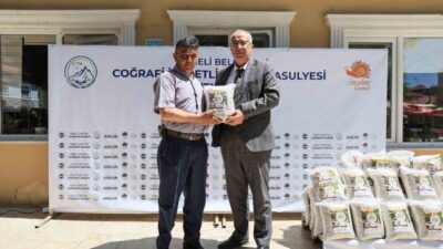 Çameli Belediyesi, ilçenin coğrafi işaretli ürünü Çameli fasulyesinin üretimini artırmak