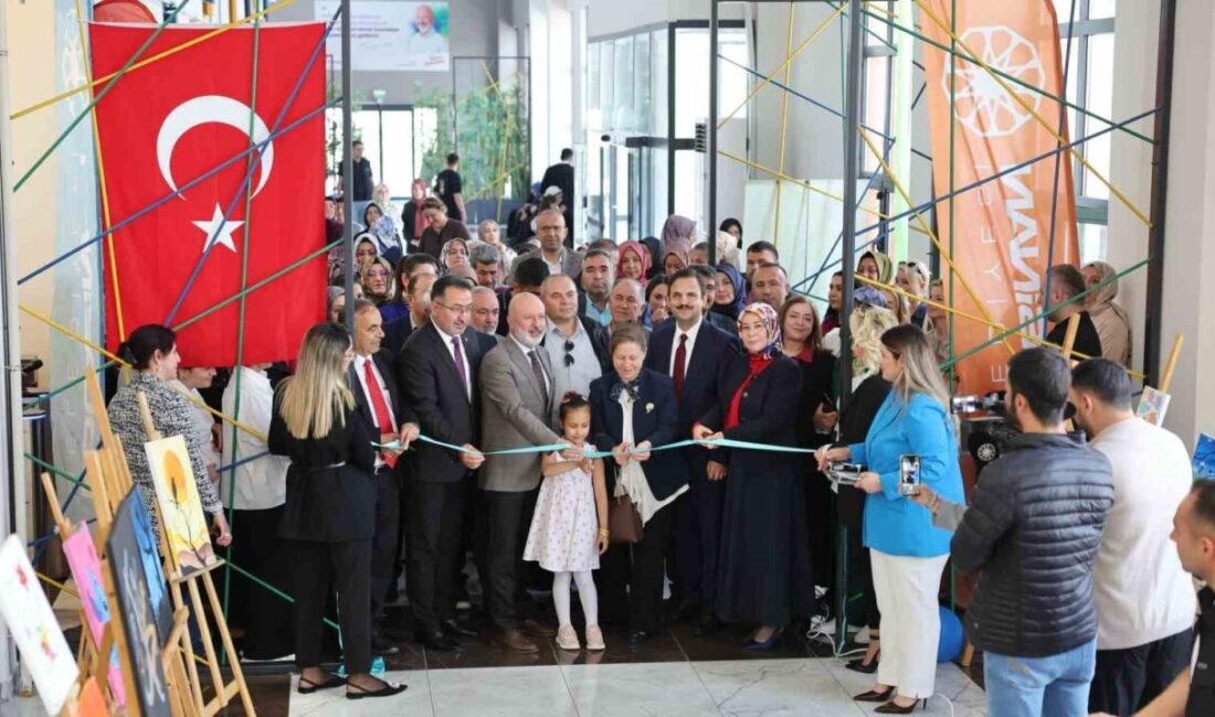 Kocasinan Belediyesi ile Kocasinan Halk Eğitimi Merkezi iş birliğinde açılan