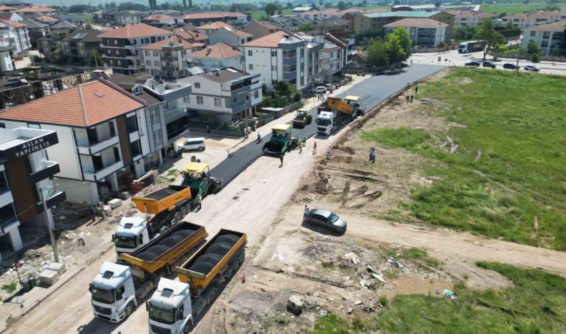 İnegöl’de altyapı ve üstyapı çalışmalarını hızlandıran Bursa Büyükşehir Belediyesi, vatandaşlardan