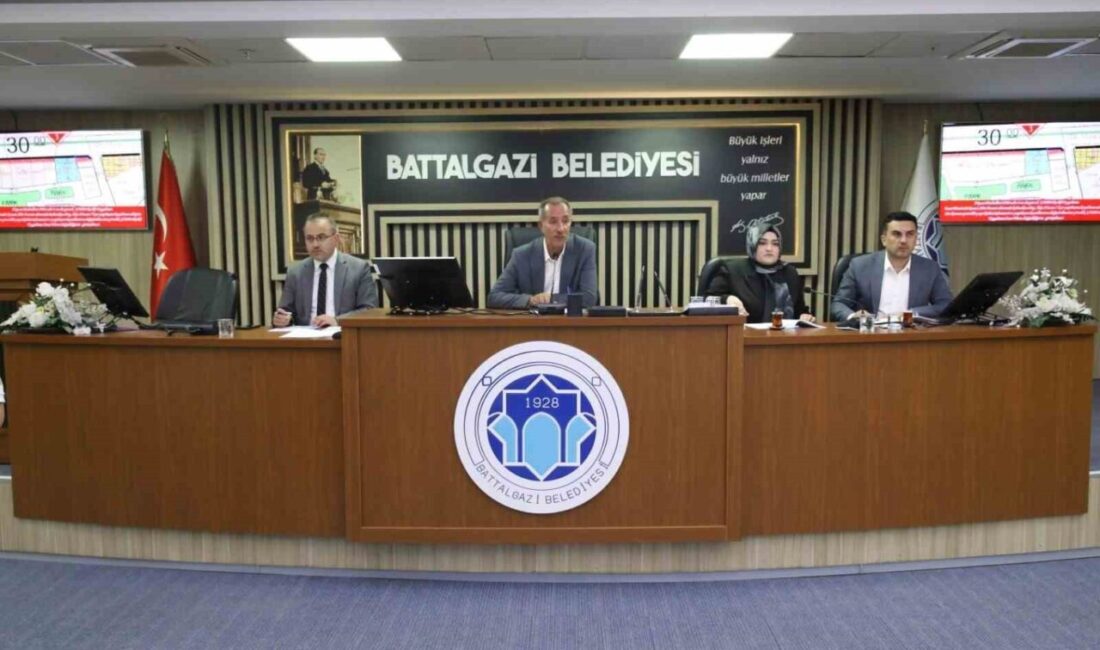 Battalgazi Belediye Meclisi, Haziran ayı olağan toplantısını gerçekleştirdi. Mecliste, gündemdeki