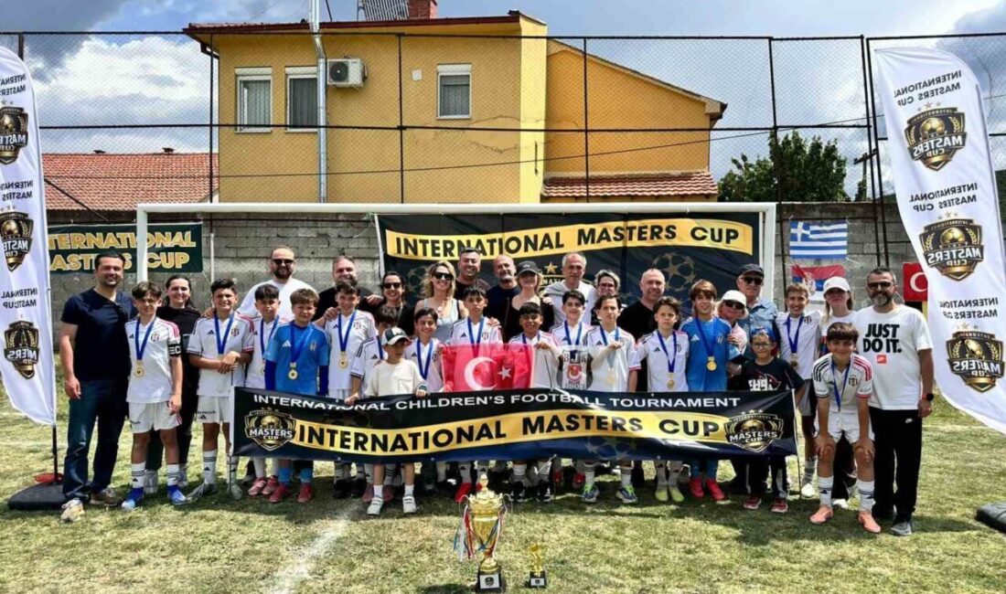 Bilecikli genç kaleci Doruk Subaşıoğlu, Beşiktaş altyapısındaki takımı ile katıldığı
