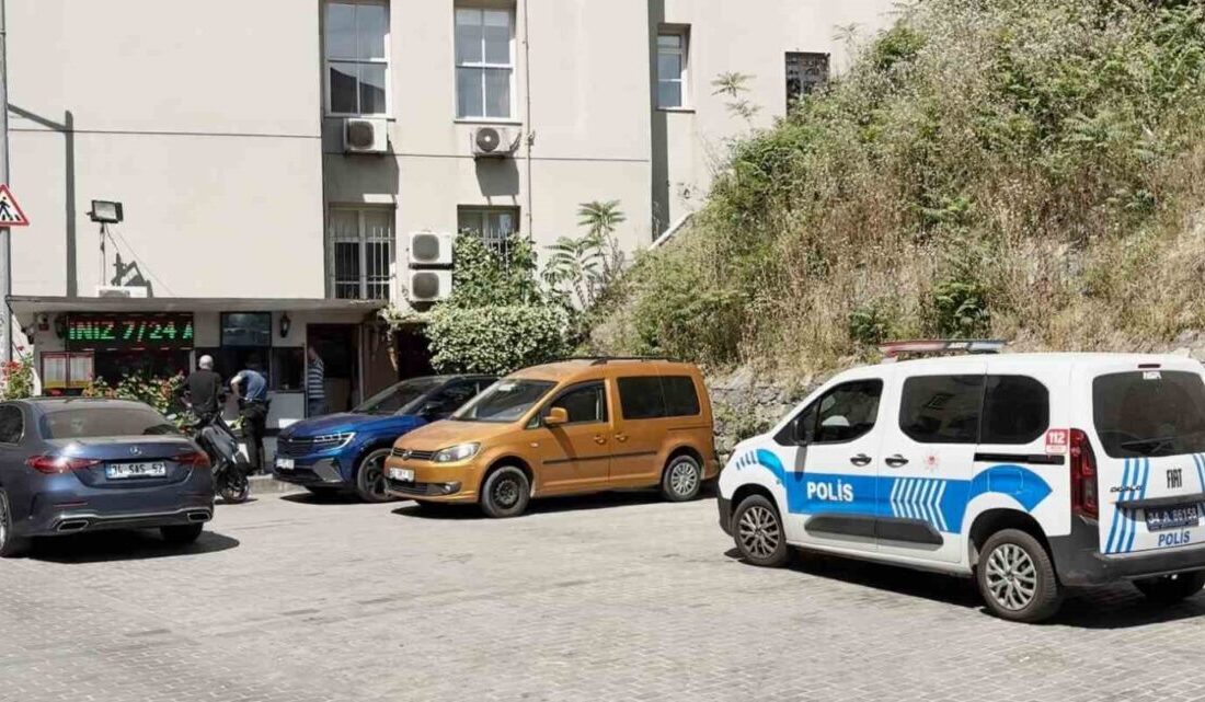 İstanbul Beyoğlu’nda otopark çalışanı uğradığı silahlı saldırı sonucu yaralandı. Polis