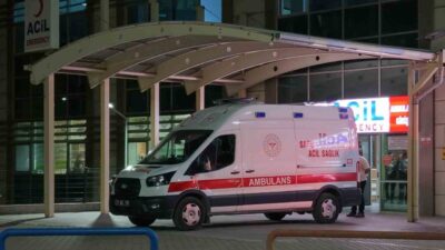 Kırıkkale’nin Yahşihan ilçesinde gece saatlerinde çıkan bıçaklı kavgada göğüs bölgelerinden