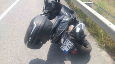 Bilecik’te bir motosikletin bariyerlere çarpması sonucu meydana gelen trafik kazasında