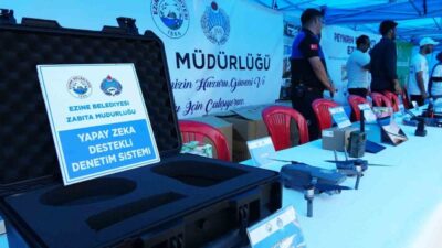 Çanakkale’de Ezine Belediyesi destekleriyle düzenlenen BilimFest devam ediyor. Festival alanı