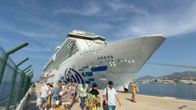 Muğla’nın Bodrum ilçesinde gelen 2 bin 59 metre boyundaki “Aroya”