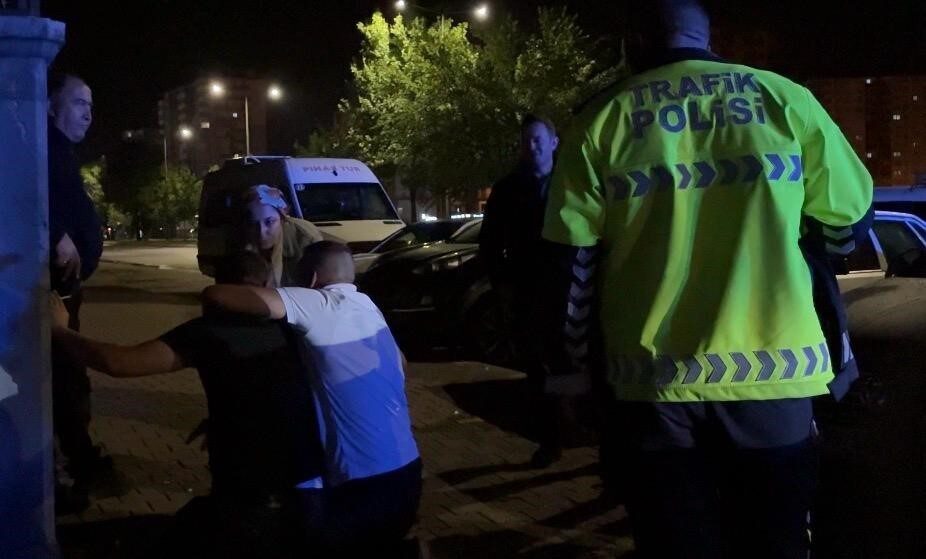 Kayseri’de polisin ‘dur’ ihtarına uymayarak kaçan alkollü sürücü evinin önünde